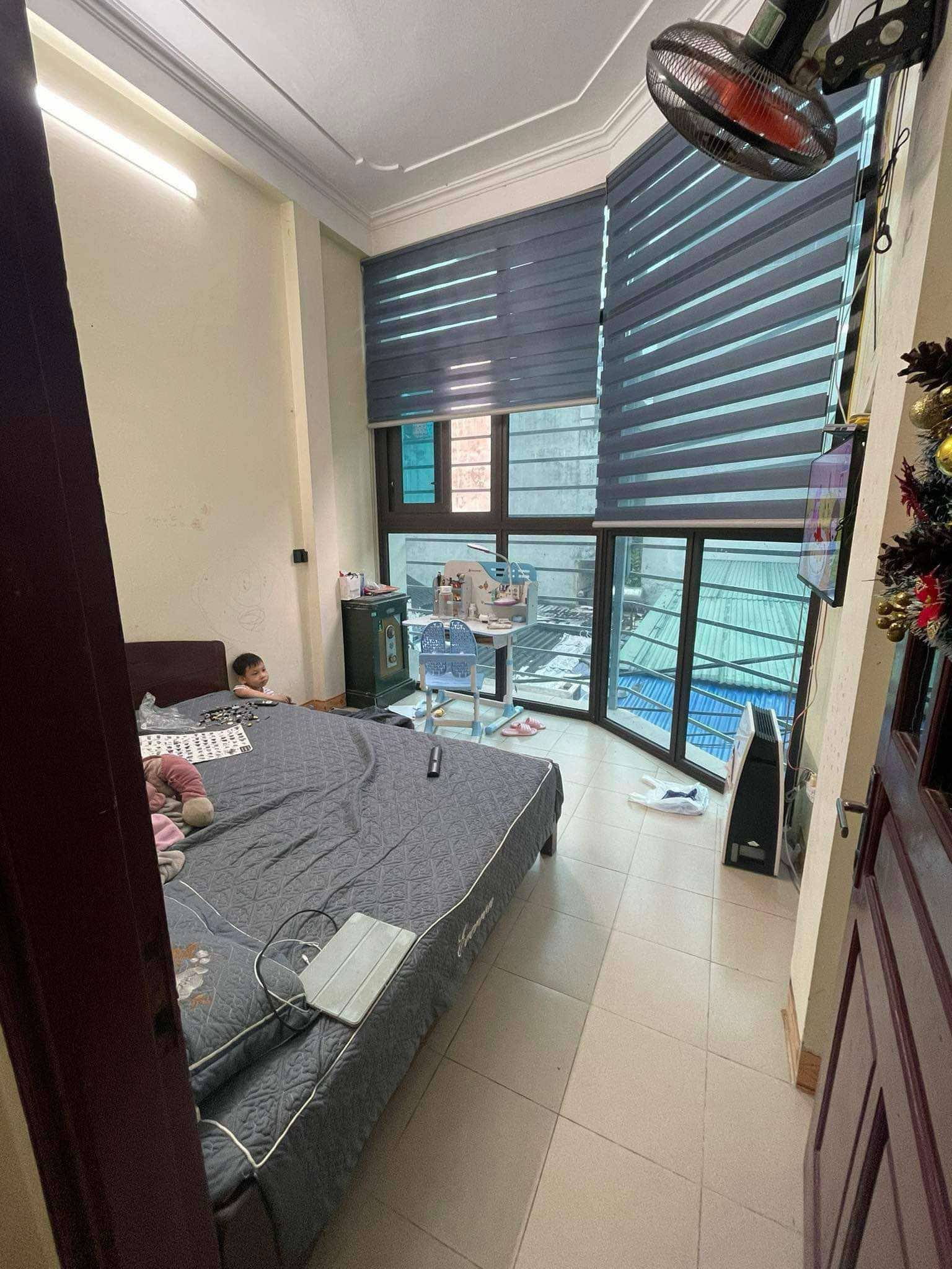 Cho thuê nhà Phố Kim Ngưu 4 tầng x 40m2, 3 ngủ, 9 Triệu ở gđ, nhóm - Ảnh 1